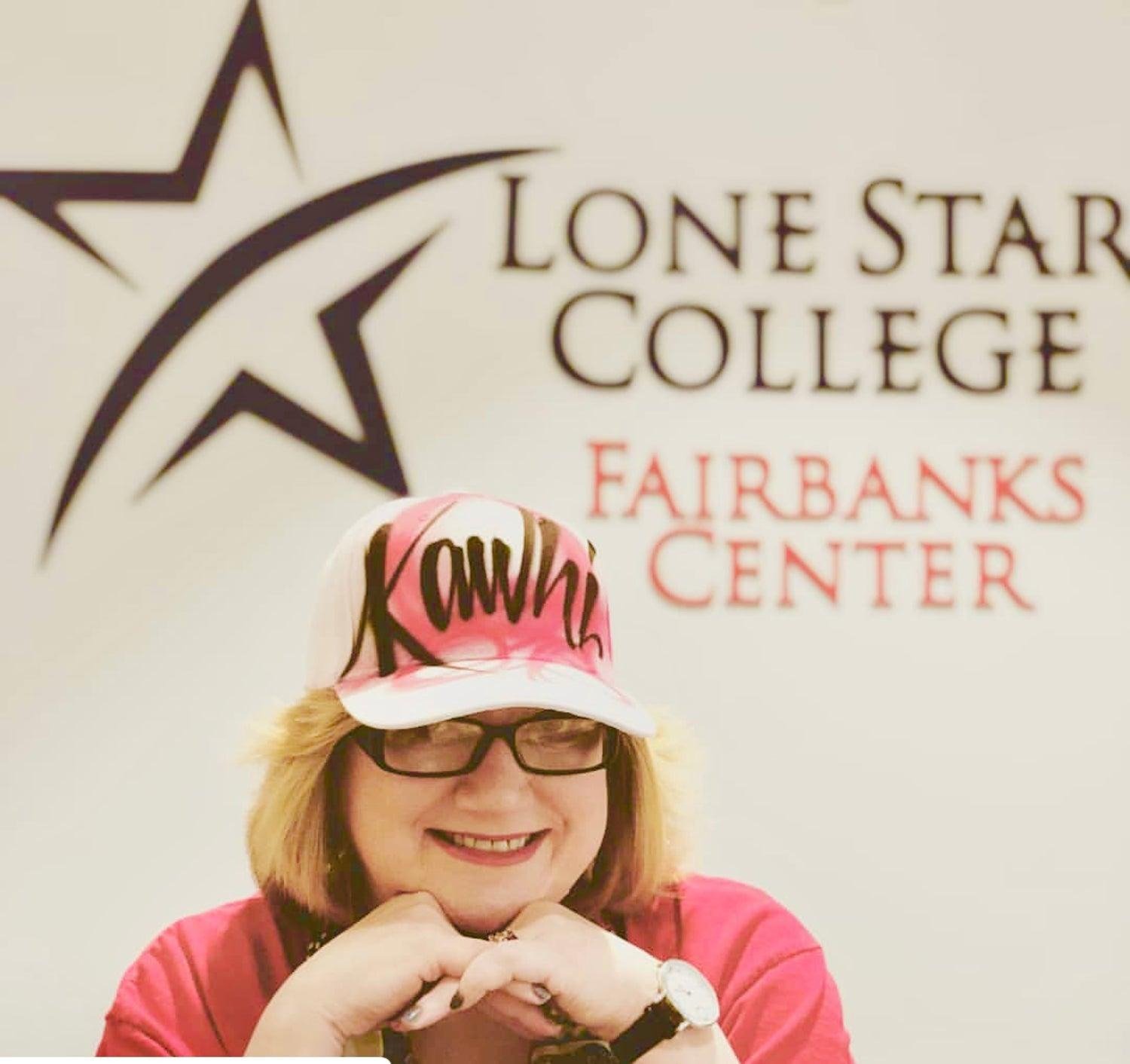 Live airbrushing is a fantastic addition to college events for several compelling reasons